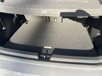 VOLKSWAGEN GOLF 1.5 Etsi 150 R-Line 5Dr Dsg