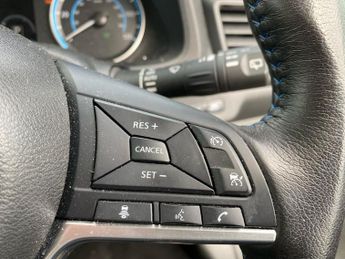 NISSAN LEAF 110Kw N-Connecta 39Kwh 5Dr Auto
