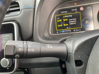 NISSAN LEAF 110Kw N-Connecta 39Kwh 5Dr Auto