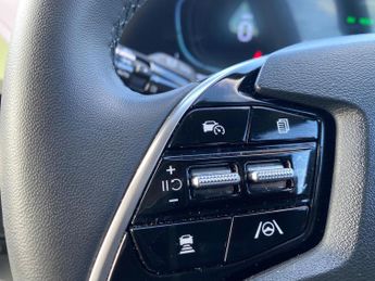 KIA NIRO 1.6 Gdi 136 Hybrid Pure 5Dr Dct