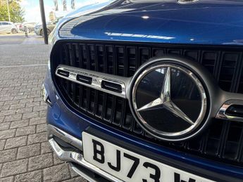 MERCEDES-BENZ GLA Gla 200 Sport Executive 5Dr Auto