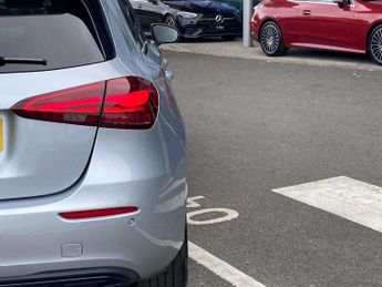 MERCEDES-BENZ A CLASS A180 Sport Edition 5Dr Auto