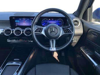 MERCEDES-BENZ EQB Eqb 250+ 140Kw Sport Executive 70.5Kwh 5Dr Auto