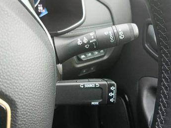 RENAULT ZOE 100Kw Techno R135 50Kwh 5Dr Auto