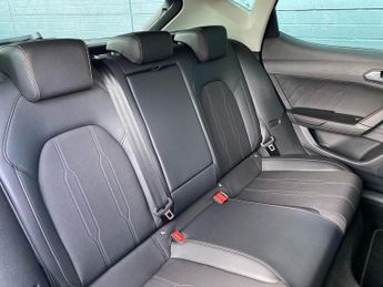 CUPRA LEON 1.5 Etsi V1 5Dr Dsg