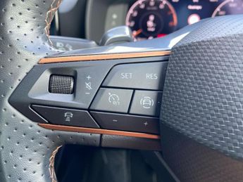 CUPRA LEON 1.5 Etsi V1 5Dr Dsg