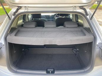 VOLKSWAGEN POLO 1.0 Tsi Life 5Dr Dsg