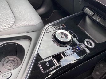 KIA NIRO 150Kw 4 65Kwh 5Dr Auto