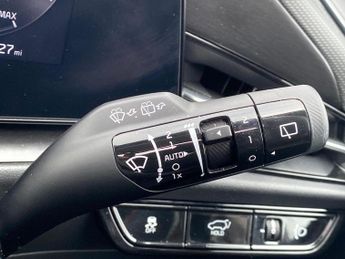KIA NIRO 150Kw 4 65Kwh 5Dr Auto