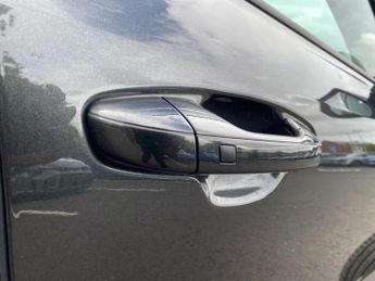 KIA NIRO 150Kw 4 65Kwh 5Dr Auto