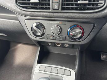 HYUNDAI I10 1.0 Advance Hatchback 5Dr Petrol Auto Euro 6 (S/S) (67 Ps)
