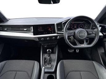 AUDI A1 1.0 Tfsi 25 Black Edition Sportback 5Dr Petrol S Tronic Euro 6 (