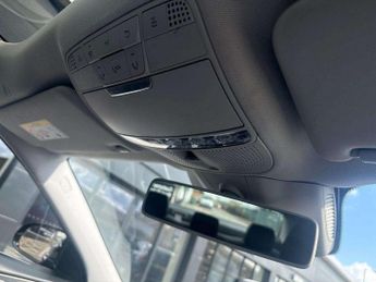 MERCEDES-BENZ E CLASS E220D Se Premium 4Dr 9G-Tronic