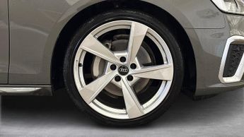AUDI A4 2.0 Tfsi 40 S Line Saloon 4Dr Petrol S Tronic Euro 6 (S/S) (204 