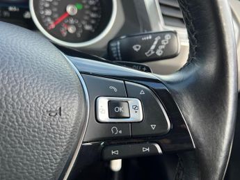 VOLKSWAGEN TIGUAN 2.0 Tdi 150 Se Nav 5Dr Dsg