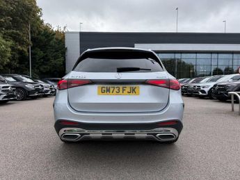 MERCEDES-BENZ GLC Glc 300 4Matic Amg Line Premium 5Dr 9G-Tronic