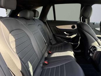MERCEDES-BENZ GLC Glc 220D 4Matic Amg Line Premium 5Dr 9G-Tronic