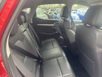 MG MOTOR UK ZS 115Kw Trophy Connect Ev Long Range73Kwh 5Dr Auto