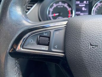 SKODA OCTAVIA 1.5 Tsi Gpf Act Se Estate 5Dr Petrol Dsg Euro 6 (S/S) (150 Ps)