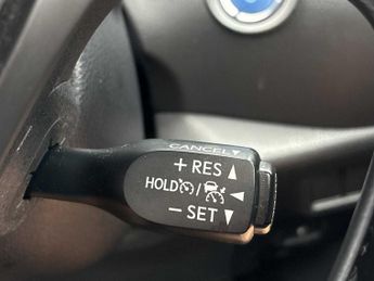 TOYOTA C-HR 1.8 Hybrid Excel 5Dr Cvt