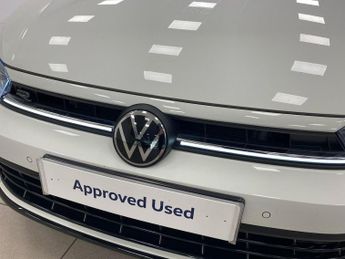 VOLKSWAGEN POLO 1.0 Tsi 115 Black Edition 5Dr Dsg