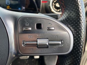 MERCEDES-BENZ A CLASS A180 Amg Line 4Dr Auto