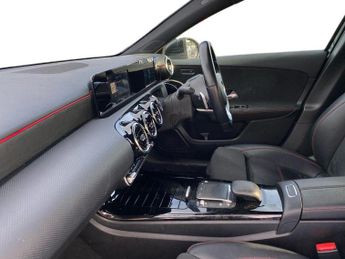 MERCEDES-BENZ A CLASS A180 Amg Line 4Dr Auto