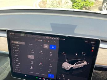 TESLA MODEL 3 Standard Range Plus Saloon 4Dr Electric Auto Rwd (241 Bhp)