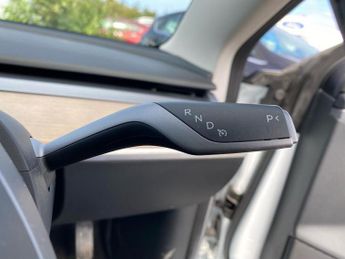 TESLA MODEL 3 Standard Range Plus Saloon 4Dr Electric Auto Rwd (241 Bhp)