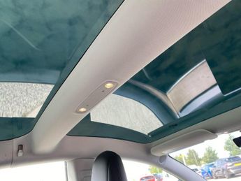 TESLA MODEL 3 Standard Range Plus Saloon 4Dr Electric Auto Rwd (241 Bhp)