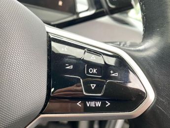 VOLKSWAGEN ID.3 150Kw Life Pro Perform 58Kwh 5Dr Auto [120Kw Ch]