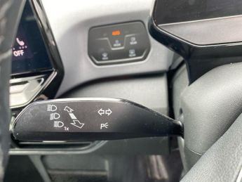 VOLKSWAGEN ID.3 150Kw Life Pro Perform 58Kwh 5Dr Auto [120Kw Ch]