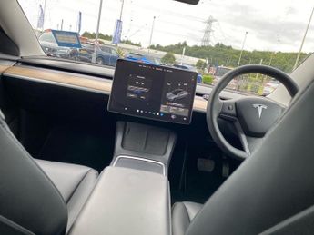 TESLA MODEL 3 (Dual Motor) Long Range Saloon 4Dr Electric Auto 4Wde (346 Ps)