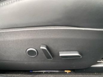TESLA MODEL 3 (Dual Motor) Long Range Saloon 4Dr Electric Auto 4Wde (346 Ps)