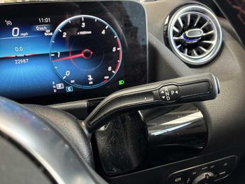 MERCEDES-BENZ B CLASS B200D Amg Line Executive 5Dr Auto