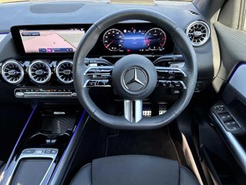 MERCEDES-BENZ GLA Gla 220D 4Matic Amg Line Premium Plus 5Dr Auto