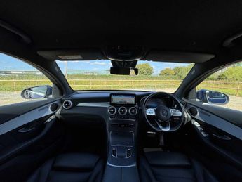 MERCEDES-BENZ GLC COUPE Glc 300 4Matic Amg Line Premium 5Dr 9G-Tronic
