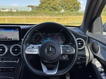 MERCEDES-BENZ GLC COUPE Glc 300 4Matic Amg Line Premium 5Dr 9G-Tronic
