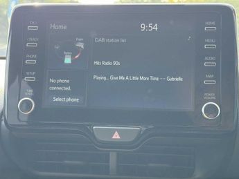 TOYOTA YARIS 1.5 Hybrid Design 5Dr Cvt