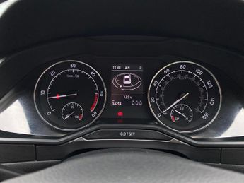 SKODA SUPERB 2.0 Tdi Se L Executive Estate 5Dr Diesel Dsg Euro 6 (S/S) (150 P