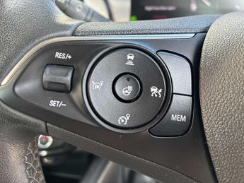 VAUXHALL MOKKA 100Kw Elite Premium 50Kwh 5Dr Auto