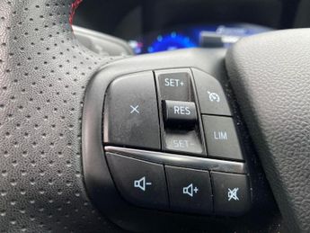 FORD KUGA 2.5 Fhev St-Line X Edition 5Dr Cvt