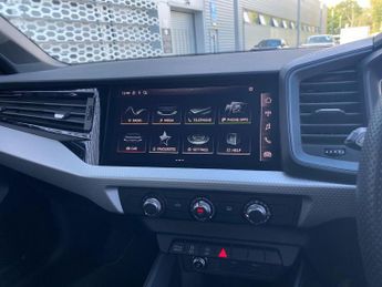 AUDI A1 1.5 Tfsi 35 S Line Sportback 5Dr Petrol S Tronic Euro 6 (S/S) (1