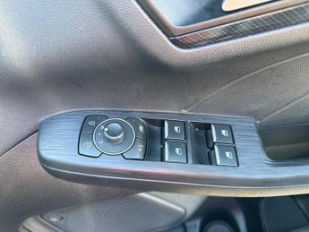 FORD KUGA 2.5 Ecoboost Duratec 14.4Kwh St-Line Suv 5Dr Petrol Plug-In Hybr