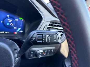 FORD KUGA 2.5 Ecoboost Duratec 14.4Kwh St-Line Suv 5Dr Petrol Plug-In Hybr