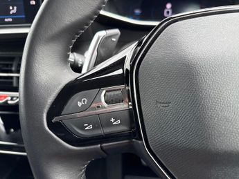 PEUGEOT 208 1.2 Puretech Allure Premium + Hatchback 5Dr Petrol Eat Euro 6 (S