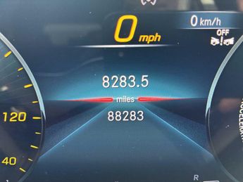 MERCEDES-BENZ EQA Eqa 350 4Matic 215Kw Amg Line 66.5Kwh 5Dr Auto