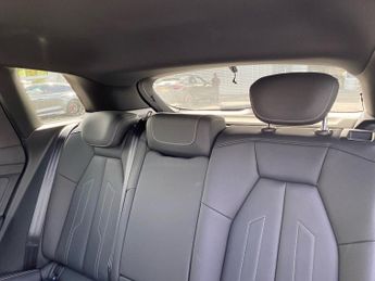 AUDI Q4 150Kw 40 82Kwh S Line 5Dr Auto [Leather/Tech Pack]