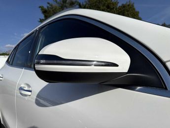 MERCEDES-BENZ GLA Gla 200 Amg Line Premium 5Dr Auto