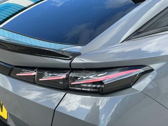 PEUGEOT 408 1.6 Plug-In Hybrid 225 Gt 5Dr E-Eat8
